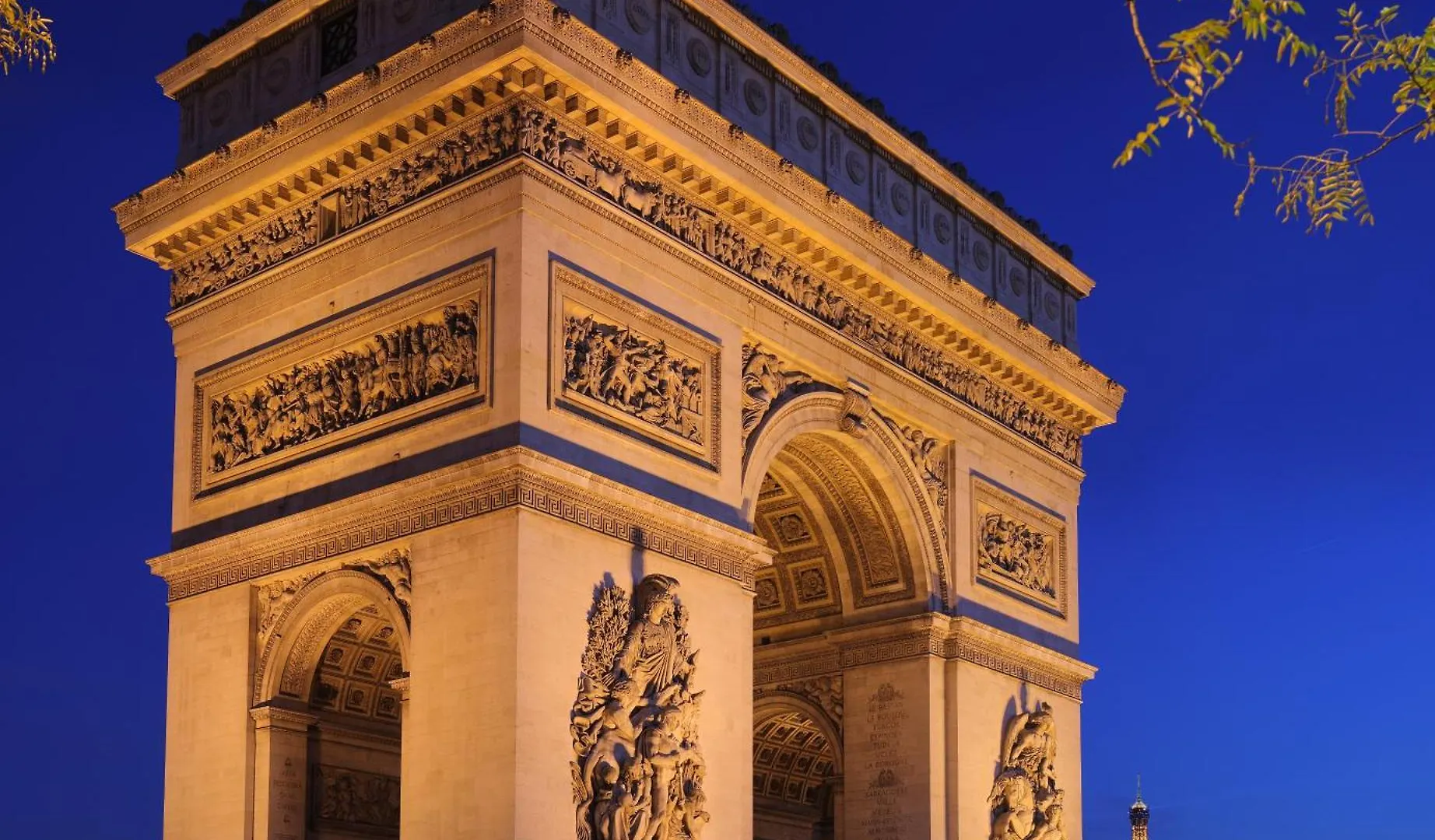 Appartement Luxury Flat With Balcony Near Arc De Triomphe